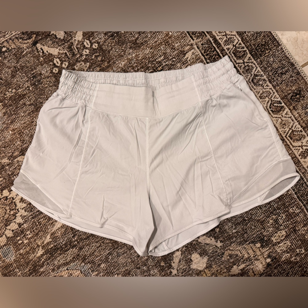 Women’s Lululemon Hotty Hot mesh side